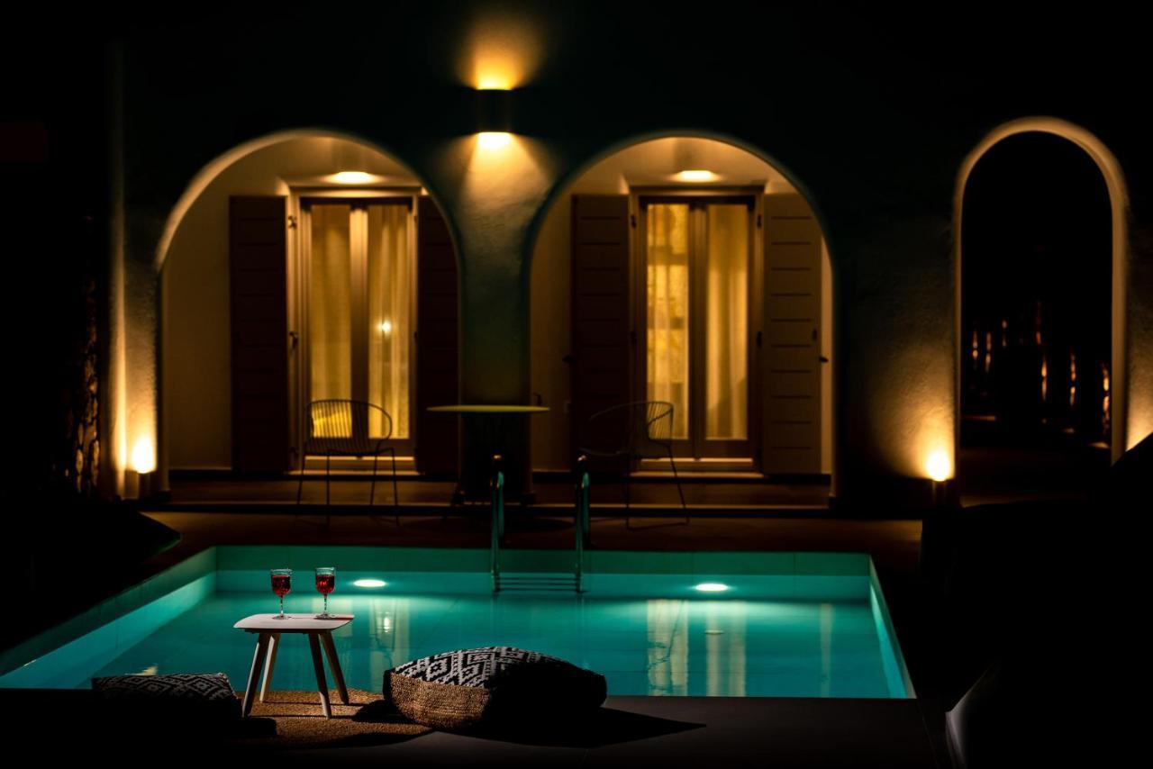 Modern Dome Homes Of Santorini Perissa  Ngoại thất bức ảnh